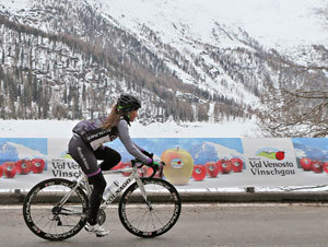 Mela Val Venosta “partecipa” al Giro d’Italia