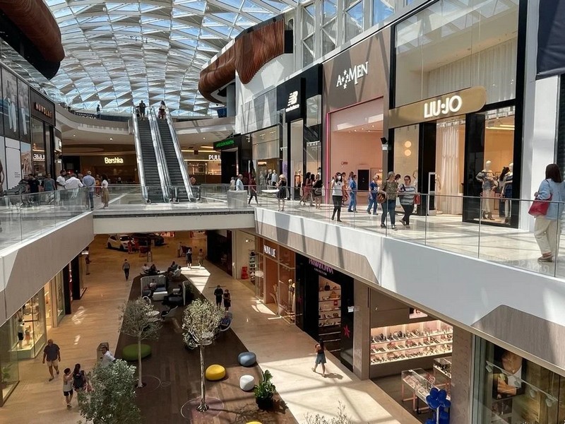 Shopville Gran Reno conclude la ristrutturazione da 130 milioni