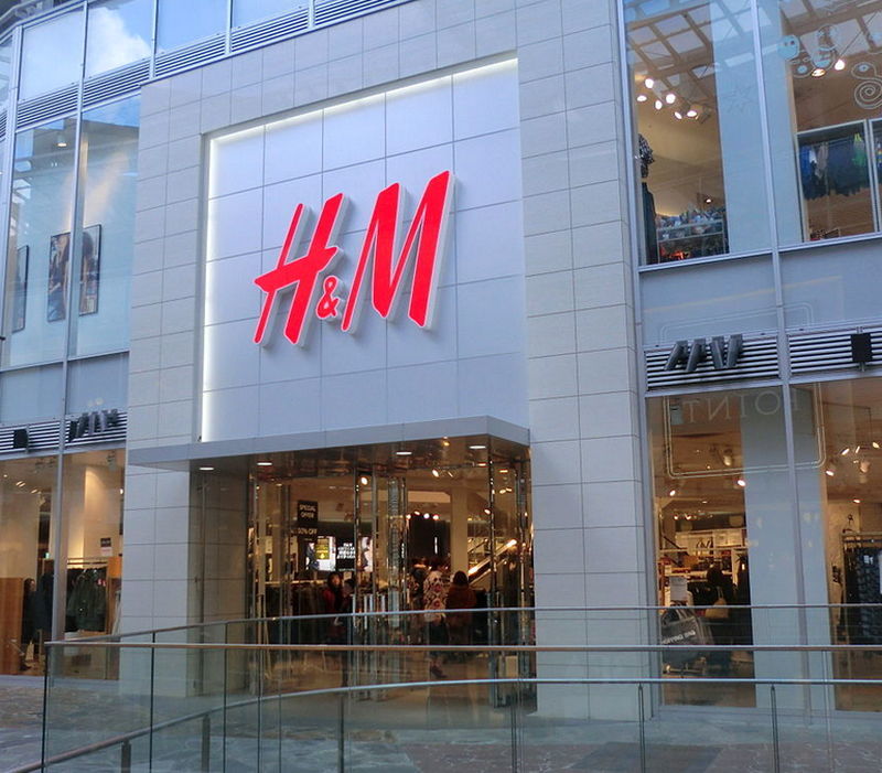 H&M si prepara a chiudere 7 punti di vendita in Italia