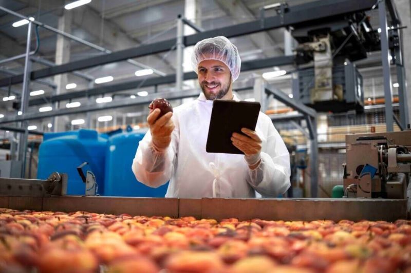 PwC indaga l'uso dell’AI nell’industria alimentare