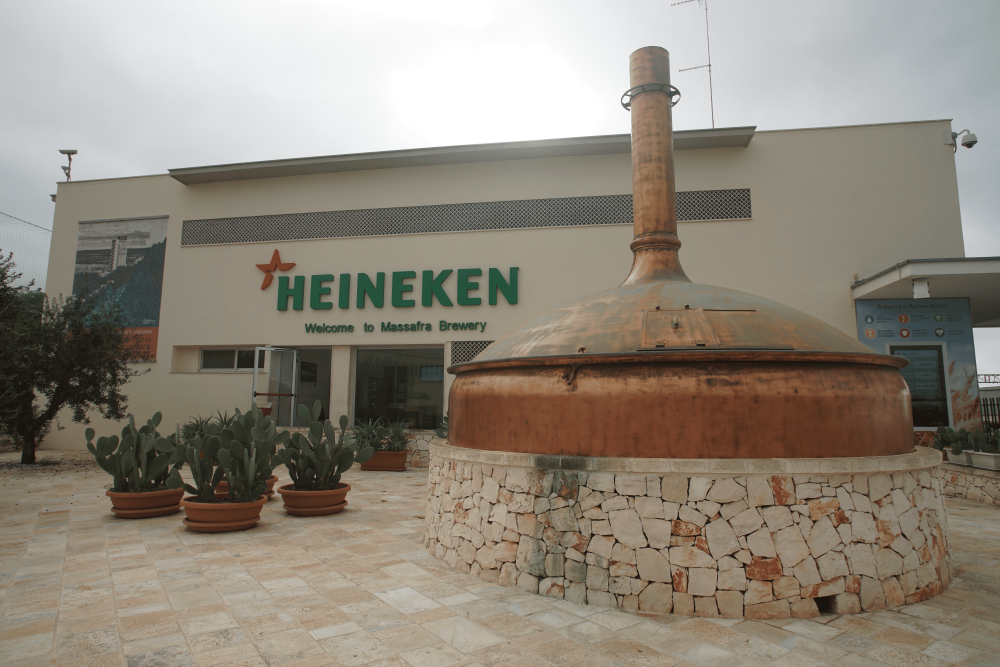 ​Heineken apre le selezioni per 10 giovani laureati stem