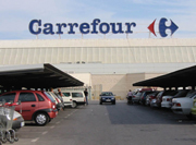 In Spagna Carrefour taglia i prezzi