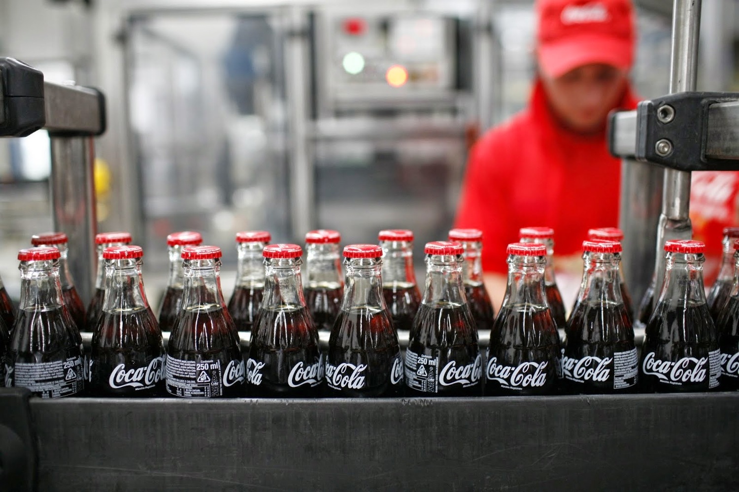 Coca-cola Hbc nominata per il terzo anno leader globale di sostenibilità