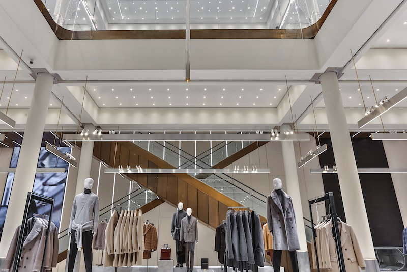 Inditex apre due nuovi flagship store a Milano