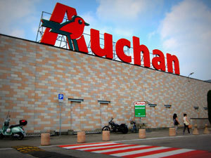 Auchan porta avanti l’iniziativa “Vivi in Eco - Tutti insieme per l’ambiente”