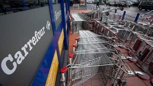 La quota in Carrefour di Bernard Arnault sale al 16,02%
