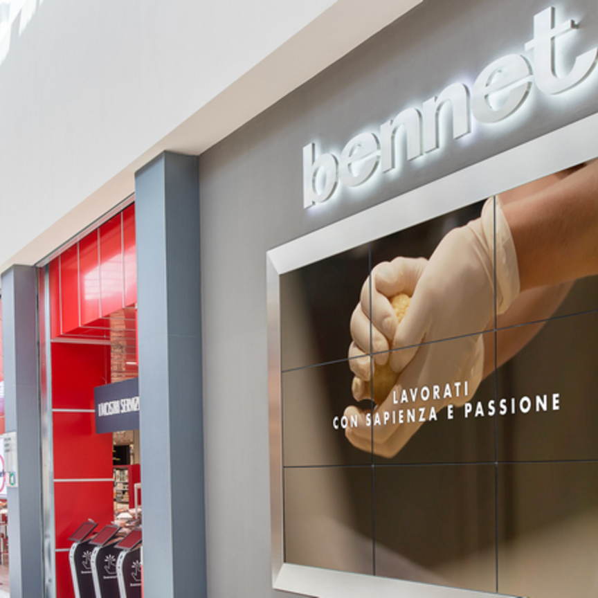 Bennet acquista da Carrefour il Centro Commerciale San Giuliano