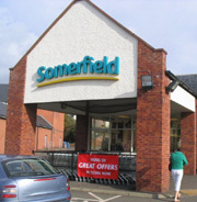 Co-operative stipula un accordo per rilevare Somerfield