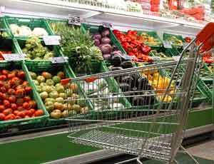 Italiani al bivio: meno consumi, ma non si rinuncia alla qualità