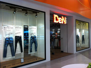 DeN store inaugura il 52esimo punto vendita 