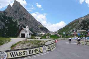 Warsteiner partecipa alla Maratona Dles Dolomites