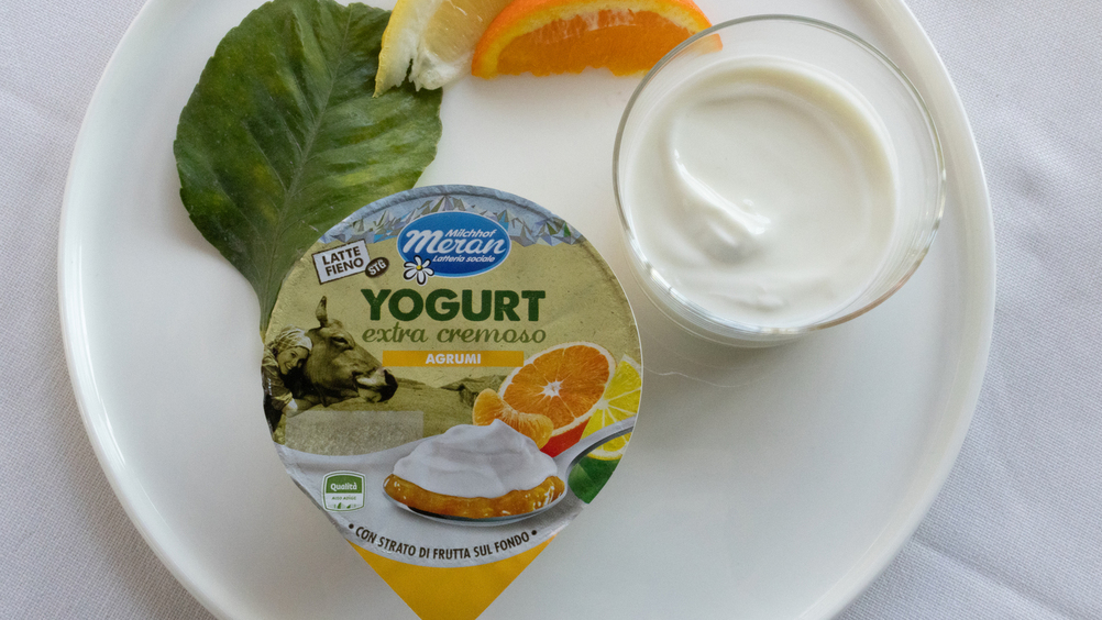 Yogurt Meran latte fieno a doppio strato: genuinità, gusto e sostenibilità