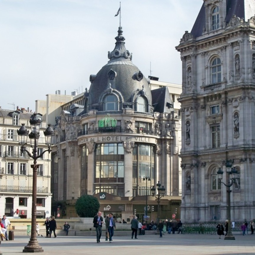 Lafayette venderà il Bhv Marais, nel cuore di Parigi. Confermata l'alleanza con Eataly
