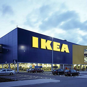 Ikea: un buono acquisto per chi aiuta i bisognosi