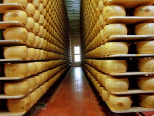 Parmigiano-reggiano: più garanzie per i consumatori