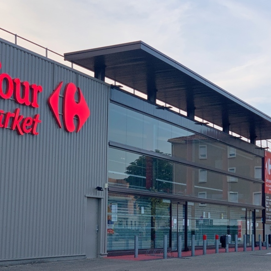 Carrefour Francia fa cassa (immobiliare) con 17 supermercati del futuro