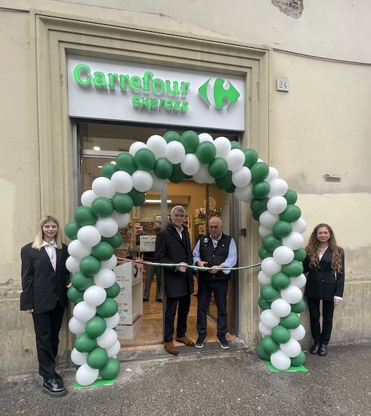 Carrefour inaugura un punto vendita Express a Firenze