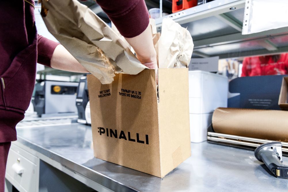 Pinalli elimina la plastica dal packaging per l'e-commerce