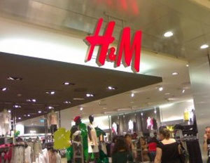 H&M chiude il 2012 con il segno piu'