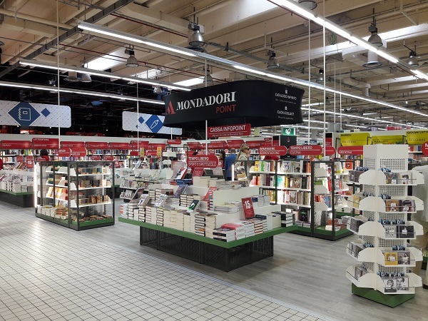 Mondadori Store apre nell’Iper, La grande i di Seriate (BG) 