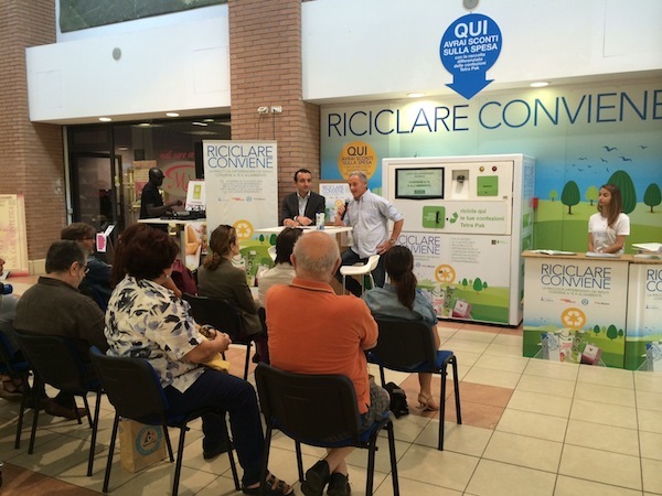 Conad e Tetra Pak promuovono la campagna "Riciclare conviene" in Liguria