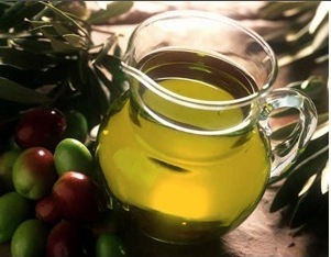Olio di oliva: bilancia in attivo anche nel 2012
