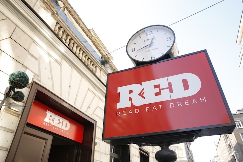 Apre a Roma il nuovo store RED