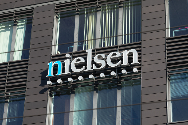 Nielsen accetta un'offerta di acquisto da 16 miliardi di dollari