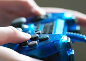 Xbox One vs. PS4: la sfida delle console rilancia il settore