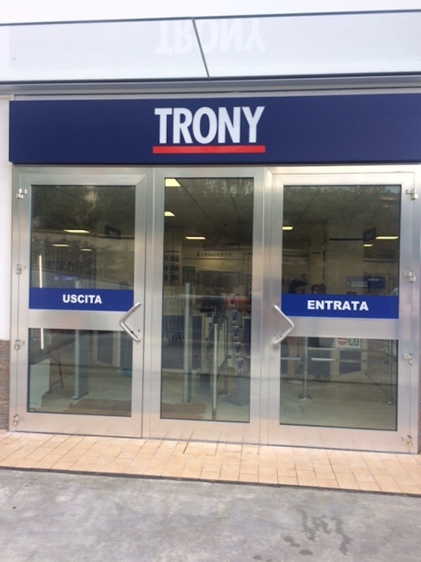 Trony apre un punto vendita a Tropea 