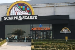 Scarpe & Scarpe “Retailer of the Year Italy 2013”