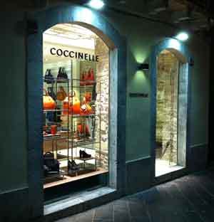 Coccinelle apre una nuova boutique a Taormina