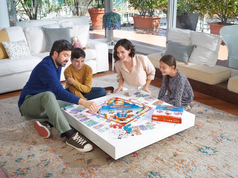 ​Monopoly Kinder: la condivisione dei momenti in famiglia diventa ancora piu’ divertente