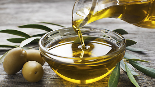 Arriva la tassa per lo smaltimento dell’olio extravergine d’oliva