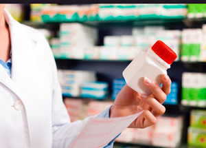 Farmaci, negli ipermercati prezzi più bassi del 14%